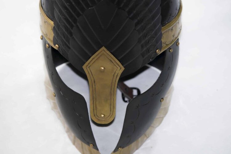King's Helmet - Image 2