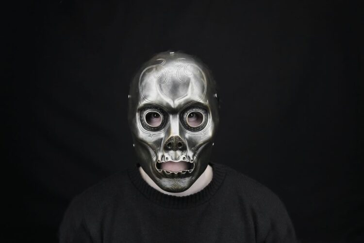 Mask - Image 2