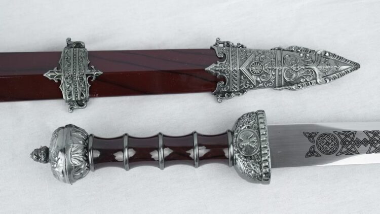 Small Roman Gladius - Image 2