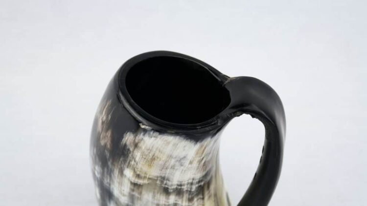 Genuine Natural Horn Drinking Tankard - Image 2