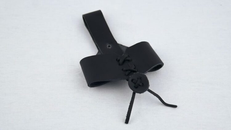 Leather Belt Frog For Drinking Horns - Image 3