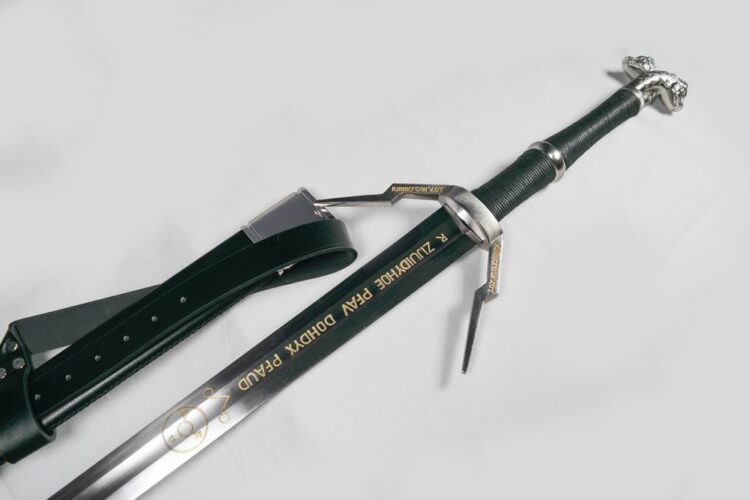 2nd Version - Diagonal Guard Sword - Image 4