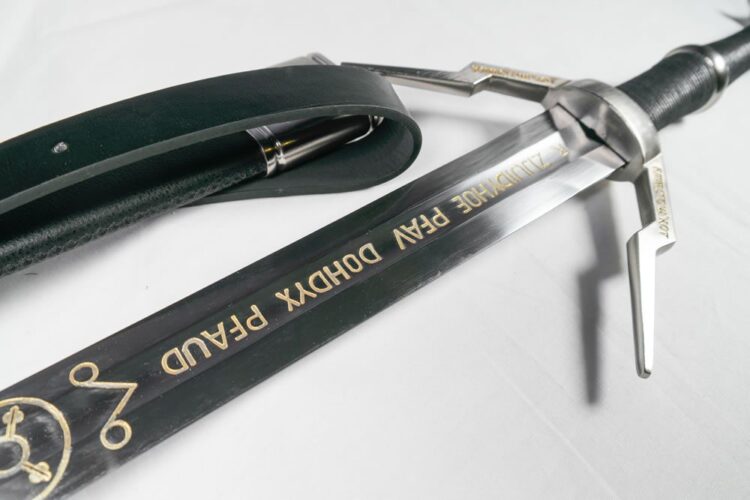 2nd Version - Diagonal Guard Sword - Image 5