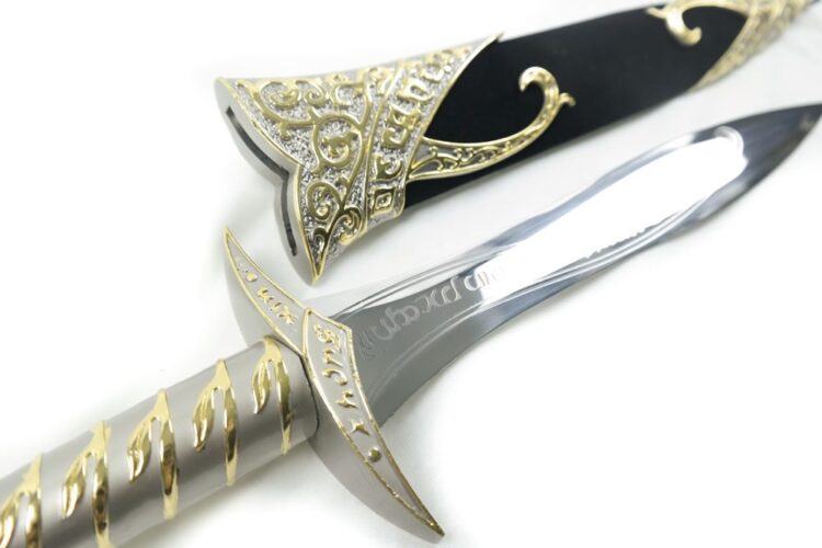 Sting Sword Gold + Sheath {Core Edition}