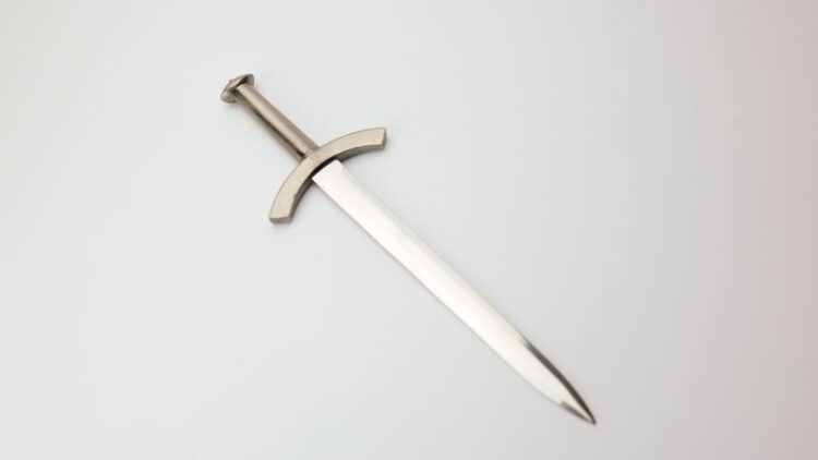 Robb Stark’s Sword Letter Opener - Image 2