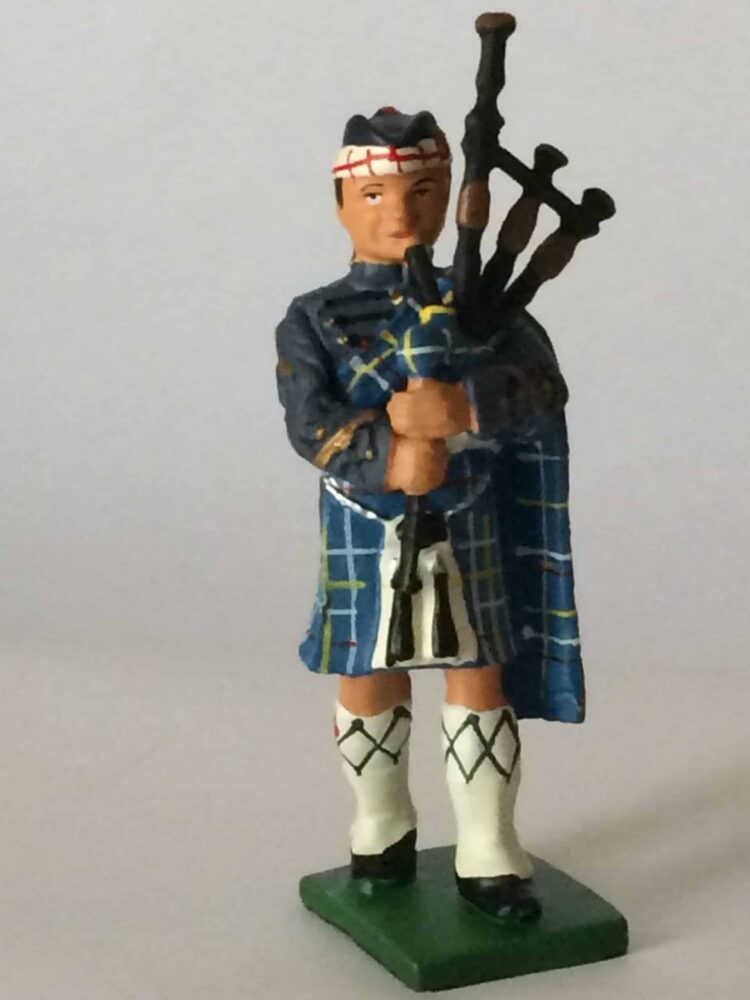 Pewter MacKenzie Seaforth Highlander Piper