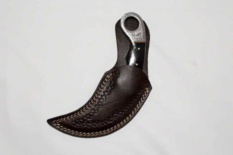 Onyx and Silver Damascus Karambit - Image 4