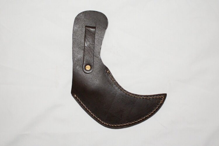 Bone Pearl Handle Damascus Karambit - Image 5