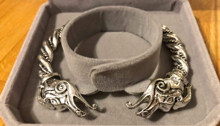 Norse Bracelet in Box - Image 2