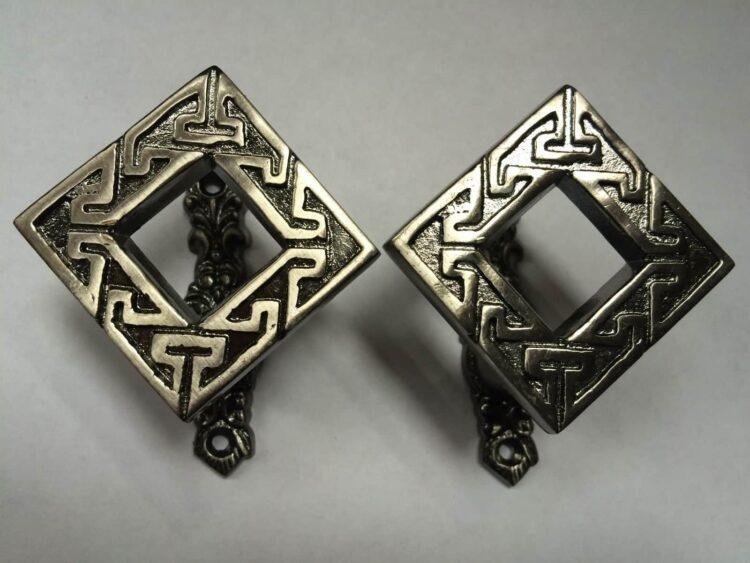 Sword Wall Mount Holder - Celtic Square