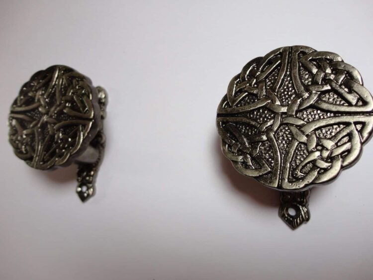 Sword Wall Mount Holder - Celtic Circle - Image 3