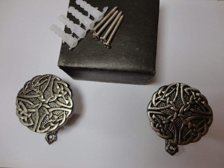 Sword Wall Mount Holder - Celtic Circle - Image 2