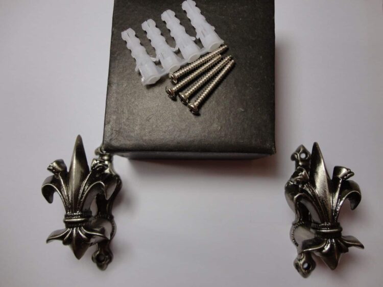 Sword Wall Mount Holder - Fleur de Lis - Image 2