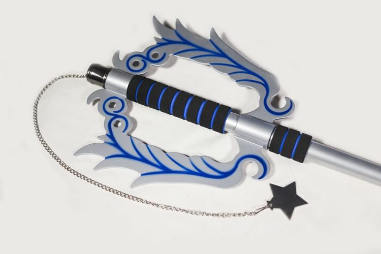 Metal Kingdom Hearts Key keyblade - Image 2