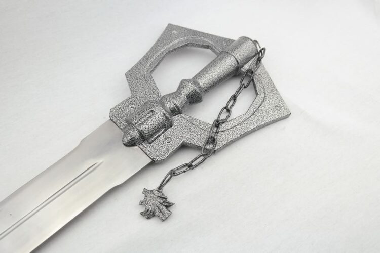 Metal Kingdom Hearts Key keyblade - Image 2