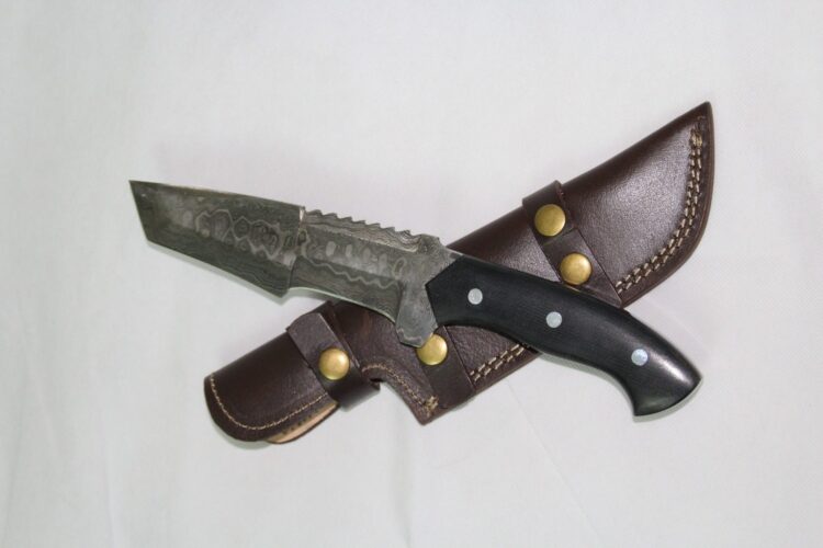 The Damascus Rope Cutter