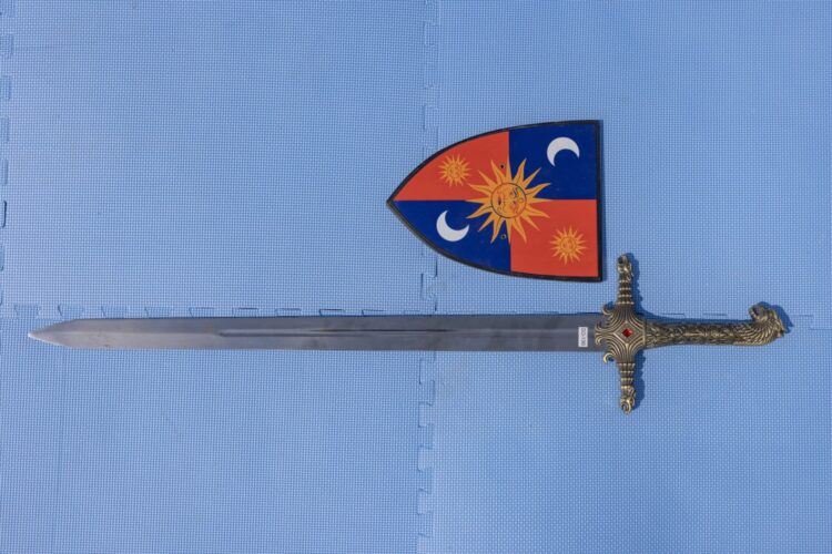 Oathkeeper + plaque - Image 2