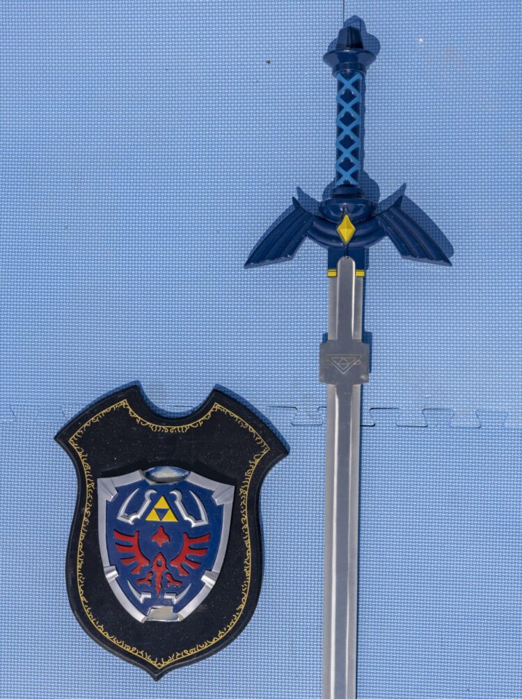 Zelda Sword and Shield + Plaque