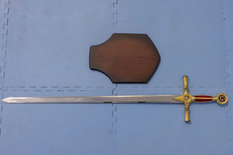 Masonic Sword with Pentagram (red) - Image 4